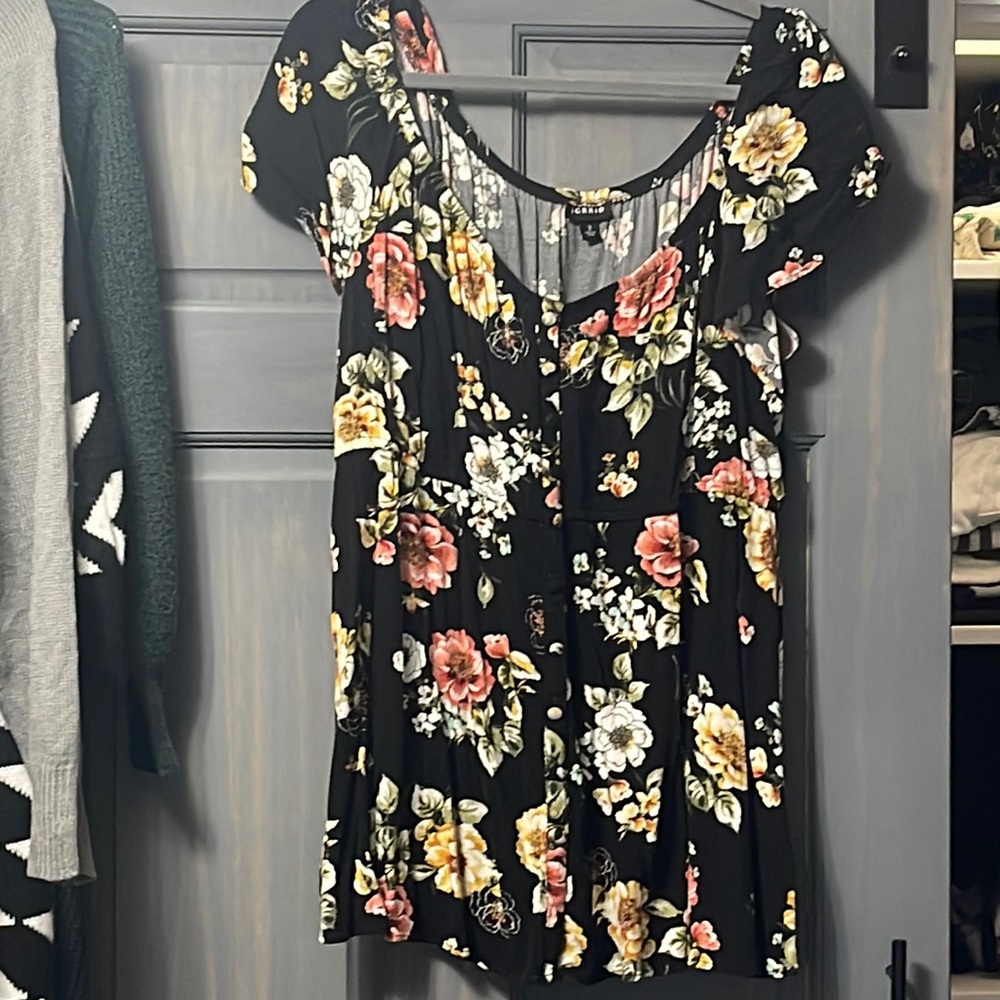 Torrid shirt